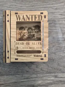 One Piece 'Three Brothers' edition Wooden "Wanted" Deck Box - Fits 61 cards - Image 1