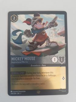 Lorcana Card MICKEY MOUSE Inspirational Leader FOIL 200/204, + Protector - Image 1