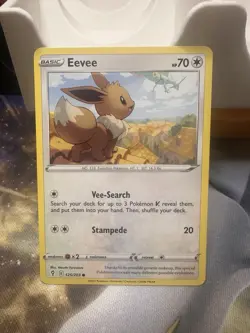 Eevee 125/203 SWSH07: Evolving Skies Regular. Pokemon.FREE SHIPPING NM - Image 1