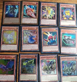 Yu-Gi-Oh! TCG Card Lot 100 rare/holo/ultra (no commons) - Image 3
