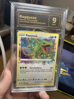 2020 Rayquaza Vivid Voltage 138/185 Amazing Rare Pokemon Card TCG 9 Mint! CCG - Image 1