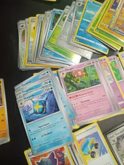 Pokemon Cards Bulk Uncommons/Commons Holos/Nonholos 250+ Cards - Image 2