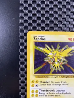 NM Zapdos 16/102 Holo Base Set Rare Vintage Pokemon Card WOTC 1999 - Image 2