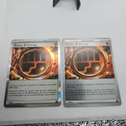 2x Pokemon Rocky Fighting Energy Perfect Order Special Energy Reverse Holo/holo - Image 1