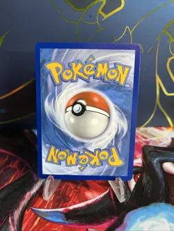 Pokemon TCG Vivid Voltage Oranguru Secret Rare Full Art Gold #199/185 - Image 2