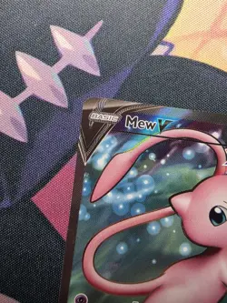 Pokemon Mew V (Full Art) 250/264 Fusion Strike NM - Image 2