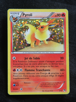 Pokemon "Pyroli / Flareon" 2/12 *Holo* McDonald's 2013 - French - Played - Image 1