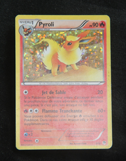 Pokemon "Pyroli / Flareon" 2/12 *Holo* McDonald's 2013 - French - Played - Image 5