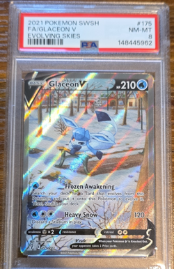 Pokemon TCG Glaceon V Full Art Ultra Rare Holo Evolving Skies 175/203 2021 PSA 8 - Image 1