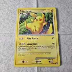 Pokemon TCG Pikachu 70/100 Stormfront Regular LP - Image 2