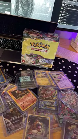 Pokemon Sword & Shield Evolving Skies Booster Box Sealed English 2021 - Image 2