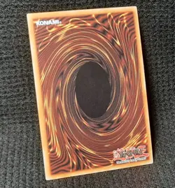 Yu-Gi-Oh! Evil Twins Ki-sikil & Lil-la *SECRET RARE* RA04 - EN037 1st Edition NM - Image 2