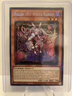 Yu-Gi-Oh! Maliss P White Rabbit MP25-EN122 Prismatic Secret Rare 1st Edition NM - Image 1