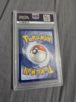 Pokemon Umbreon Gold Star Celebrations Classic Collection 17/17 Holo PSA 8 - Image 2