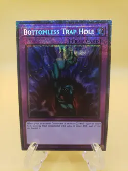 Yugioh Bottomless Trap Hole MP25-EN018 Starlight Rare 1st Ed NM - Image 1