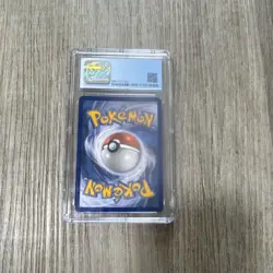 The Pokemon Company CGC 8 Charizard Holo RC5/RC32 Radiant Collection 2016 EN - Image 2