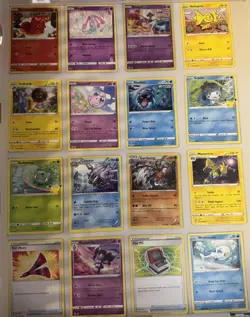 Large 500+ Pokemon Card Lot - Over 500 cards mix of Foils, Rares, V's, EX's - Image 3