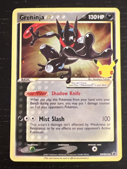Pokemon TCG Greninja Gold Star SWSH144 25th Celebrations Promo NM/M - Image 1