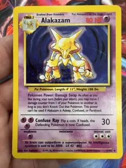 Pokemon TCG Alakazam Base Set 1/102 Holo Unlimited Holo Rare - Image 1