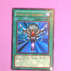 Yugioh Monster Reborn DB1-EN133 - ULTRA RARE - Never Played - LP quality - Image 3
