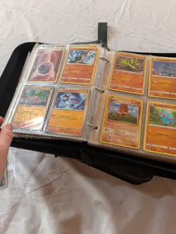 Pokemon card collection - over 690 cards! - Image 5