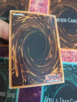 Yugioh Insect Queen SBC1-END01 Secret Rare 1st Edition Near Mint - Image 4