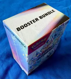 Pokemon Scarlet & Violet Prismatic Evolutions Booster Bundle 6 Packs English - Image 3