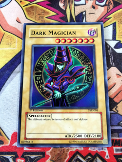 Dark Magician sye-001 1st Edition (MP/HP) Super Rare Yu-Gi-Oh! - Image 1