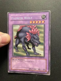Yu-Gi-Oh! Flower Wolf LOB-107 1st Edition NA English Vintage Rare - Image 1