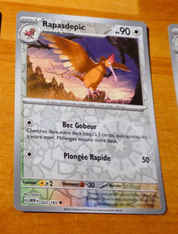 POKEMON 151 CARD REVERSE HOLO CARTE RAPASDEPIC 022/165 MEW FR VF JCC NM 2023 - Image 1