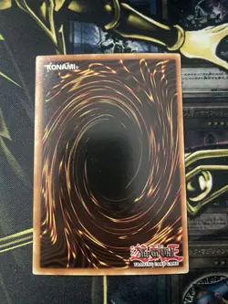 Yu-Gi-Oh Blue-Eyes White Dragon DDS-001 Promo Secret Rare Card - Image 2