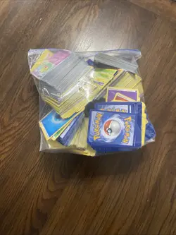 ￼￼Pokemon Cards Bulk Random Pack - Image 1