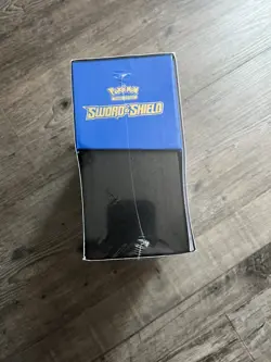 Sword and Shield Base Set ETB Elite Trainer Box Zamazenta Pokemon TCG Sealed - Image 2