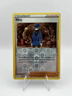 Riley Reverse Holo - 166/196 - Lost Origin Pokemon 2022 - Image 1