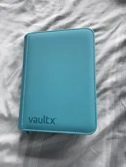 VaultX 4-Pocket Zip Binder 160 Cards, Premium Eco-Tec Material - Image 1