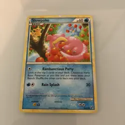 Slowpoke 66/90 Undaunted Regular (Pikachu in card) - Image 1