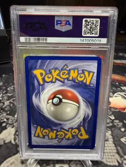 1999 POKEMON JUNGLE #53 GOLDEEN PSA 7 - Image 2