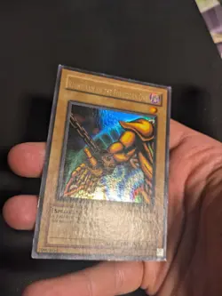 Yugioh Right Arm of the Forbidden One LOB-122 Unlimited Ultra Rare WAVY! - Image 2