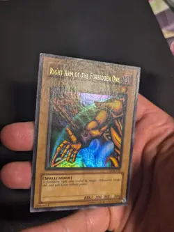 Yugioh Right Arm of the Forbidden One LOB-122 Unlimited Ultra Rare WAVY! - Image 3