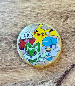Paldea Starter Trio Secret Fig Pokemon Gem Pack Badge Pin Chinese Exclusive - Image 1