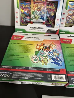 Pokemon TCG - First Partner Illustration Collection Box Series 1 - Sealed 4 Pack - Image 3