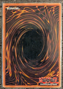 Yu-Gi-Oh!: Dark Magician (Starter Deck Yugi) ULTRA RARE - HP/DMG - Image 2