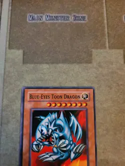 YUGIOH BLUE-EYES TOON DRAGON SDP-020 COMMON UNLIMITED ED NM 1996 - Image 3
