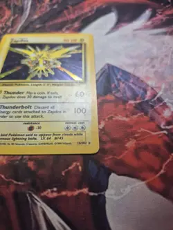 Pokemon TCG Zapdos Base Set Holo Unlimited Rare Card 16/102 MP/HP - Image 4