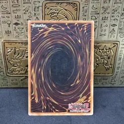 Yugioh Dark Magician SDY-G006 Ultra Rare MP - Image 2