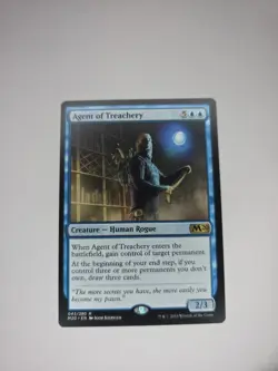Agent of Treachery - Core Set 2020 - #043 - Near Mint - MTG Magic the Gathering - Image 1