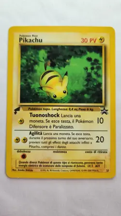 2000 Pokemon Pikachu World Collection Baby Pikachu (Italian) Gold Tail Stamp NM - Image 1