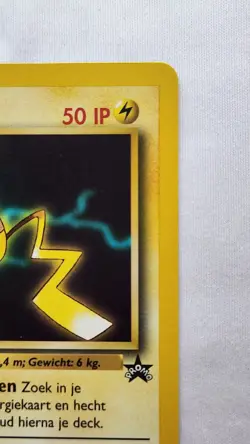 2000 Pokemon World Collection Lightning Pikachu (Dutch) Gold Tail Stamp NM - Image 4