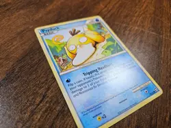Psyduck Common Triumphant 74/102 Pokemon TCG English LP - Image 2