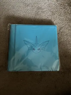 Pokemon S-Chinese Sealed Gift Box Vaporeon Eevee GX theme 480 slots Card Binder - Image 1